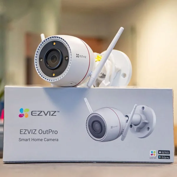 Camera Ezviz OutPro CS-C3TN 3MP - Có màu ban đêm