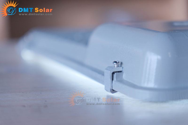 Đèn Bàn Chải Năng Lượng Mặt Trời 200w Đèn Bàn Chải Năng Lượng Mặt Trời 200w