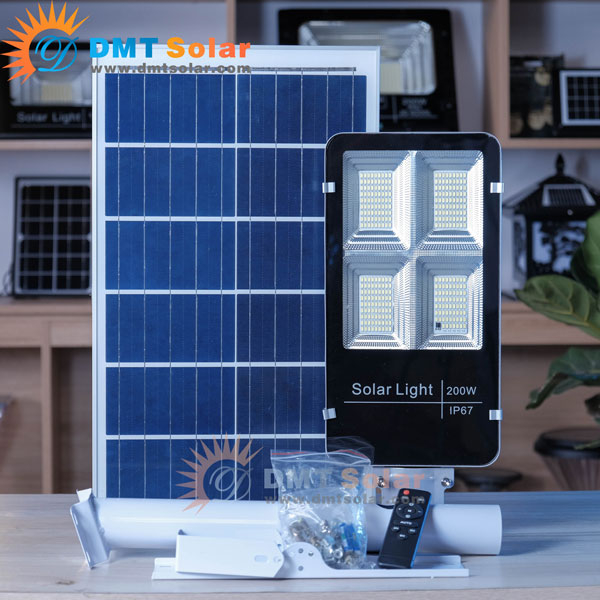 Đèn Bàn Chải Năng Lượng Mặt Trời 200w - Ảnh 4