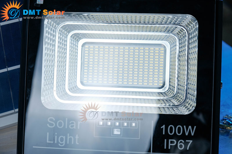 ĐÈN NĂNG LƯỢNG MẶT TRỜI 100W - Solar Light 100W